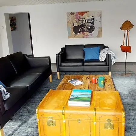 2 * Skovby (Syddanmark)